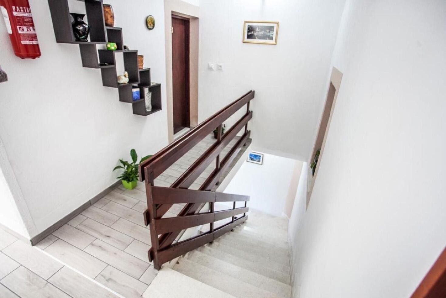 Apartments Verica - 15 M From Beach Krilo Exterior foto